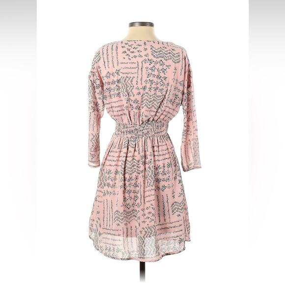 Love Kuza smocked floral print dress in pink, size small - Picture 2 of 12